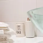 Stanza Comoda E Silenziosa Con Bagno Privato E Area Lavoro E Relax Séjour chez l'habitant Rome