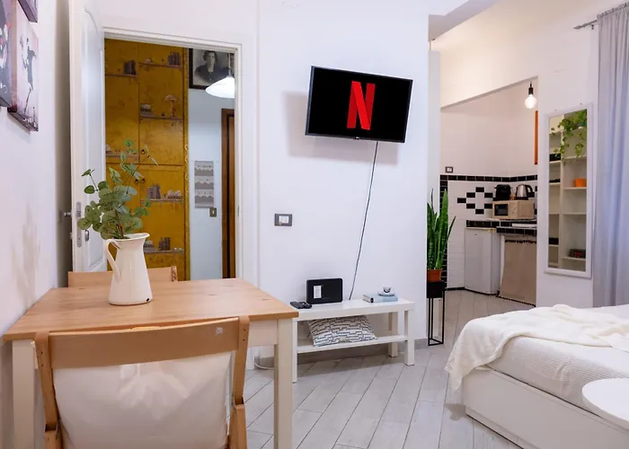 Accommodatie bij particulieren Stanza Comoda E Silenziosa Con Bagno Privato E Area Lavoro E Relax Rome