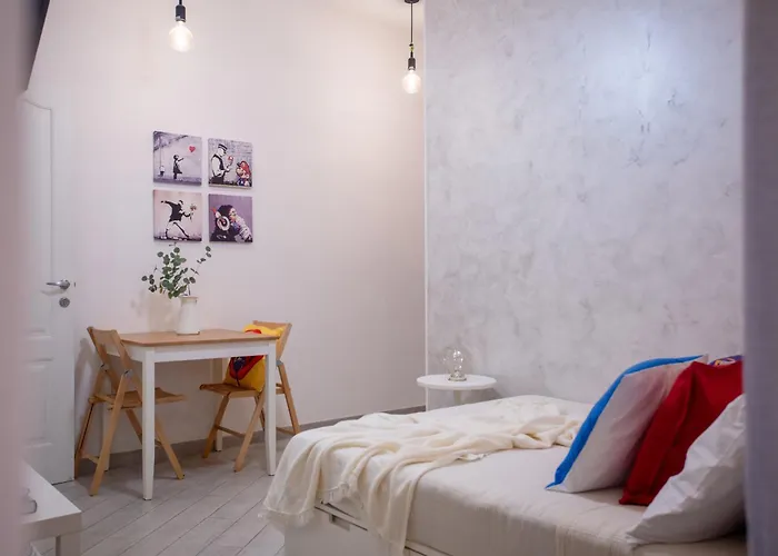 Stanza Comoda E Silenziosa Con Bagno Privato E Area Lavoro E Relax *