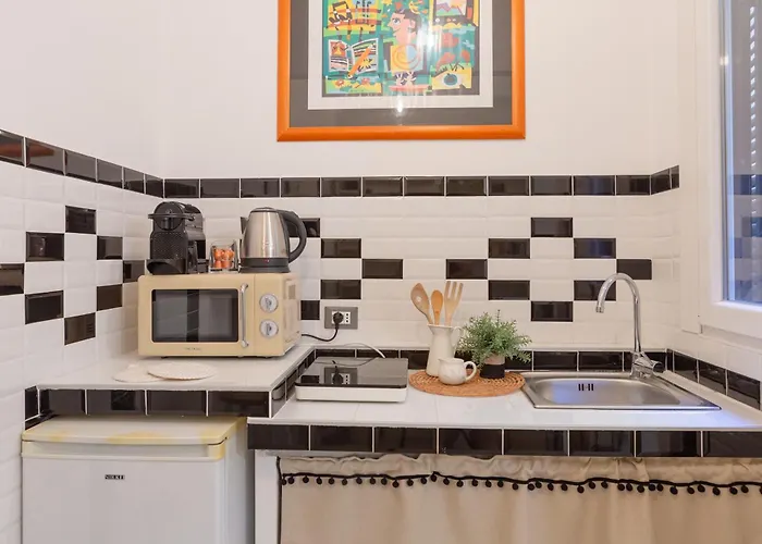 Accommodatie bij particulieren Stanza Comoda E Silenziosa Con Bagno Privato E Area Lavoro E Relax