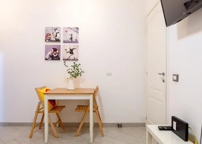 Stanza Comoda E Silenziosa Con Bagno Privato E Area Lavoro E Relax *