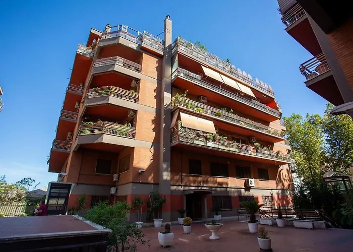 Δωμάτια σε οικογενειακή κατοικία Stanza Comoda E Silenziosa Con Bagno Privato E Area Lavoro E Relax Ρώμη